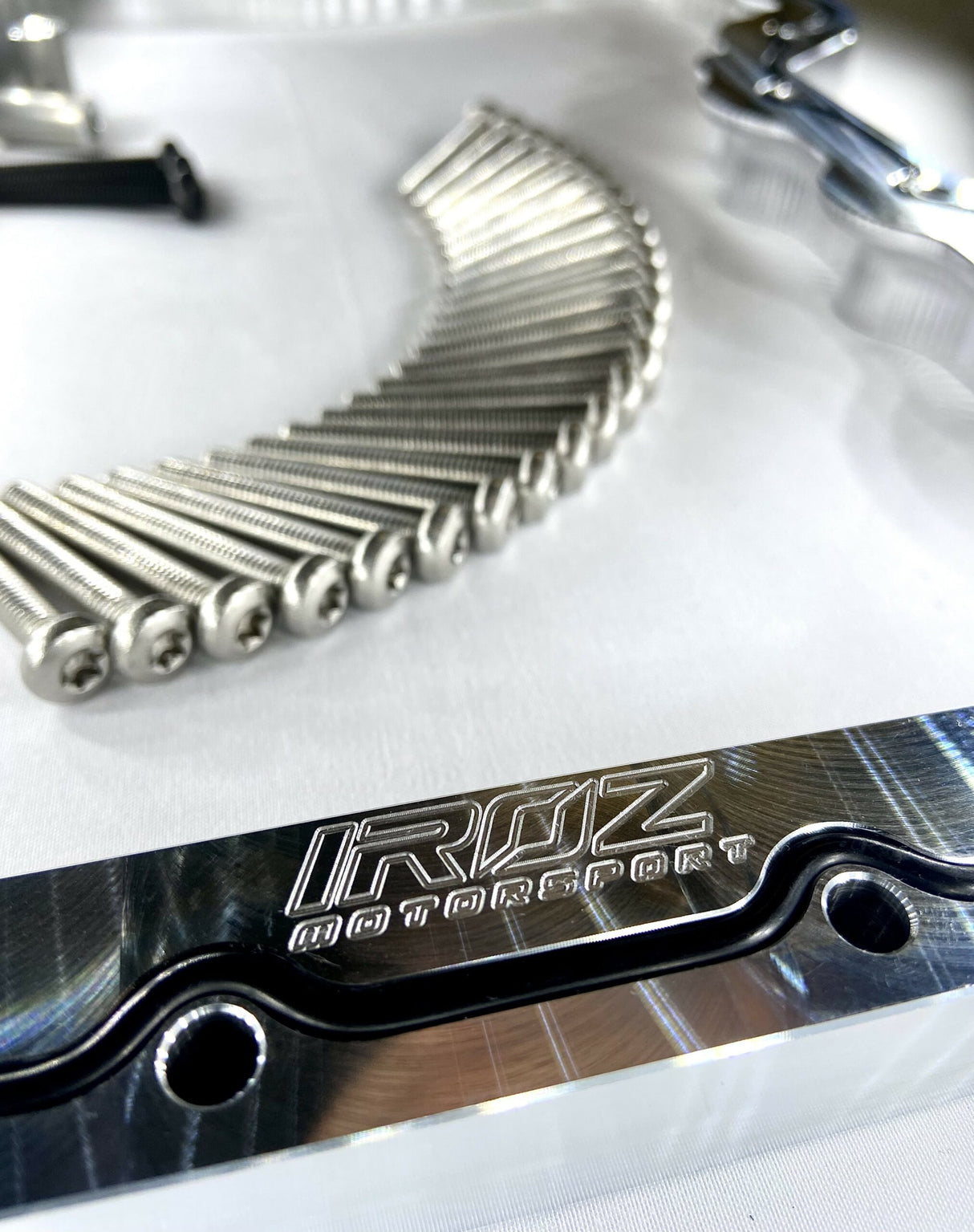 IROZ Motorsport Billet Oil Pan Spacer for Audi RS3 (8V 8Y) & Audi TTRS (8S) DAZA DNWA Engines