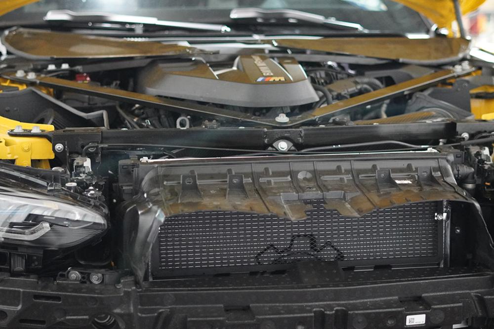 CSF BMW G8X High-Performance Front Mount Heat Exchanger – Silver