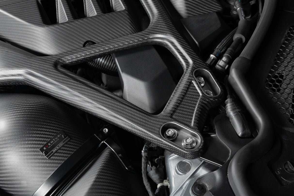 Eventuri Carbon Strut Brace for BMW G8x M2, M3, M4 - Matte Finish